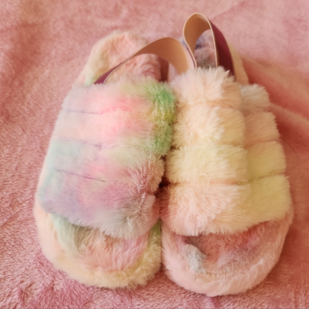 Colorful Fuzzy Slippers Wit Straps